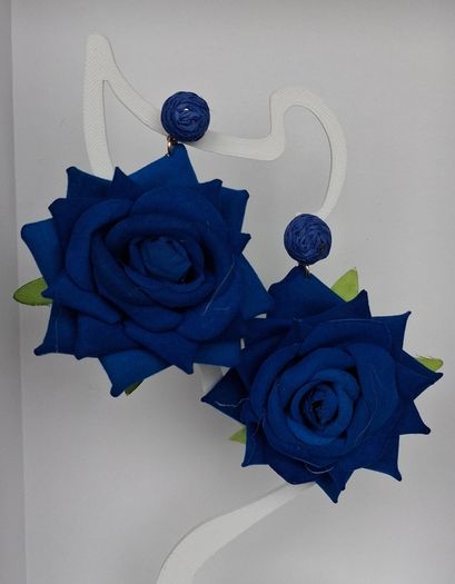 Realistic Navy Extravagant Rose with Raffia Woven Stud Earrings