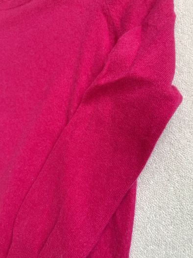 Cerise Pink cashmere jumper Size 10