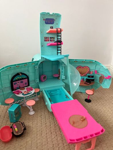 LOL doll camper van