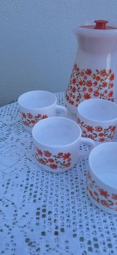 Vintage  1970s Arcopal France Milk Glass Jug and Cups Set