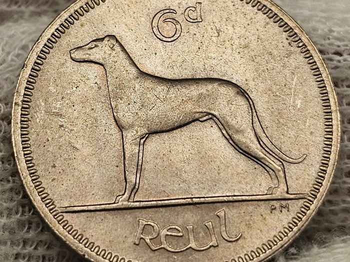 Ireland 1968 6d Sixpence Beautiful Uncirculated