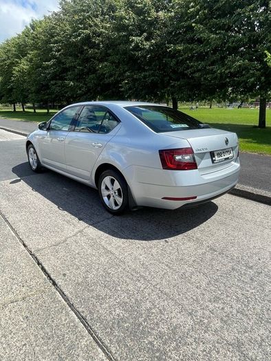 192 Skoda Octavia Ambition 1.6 TDI