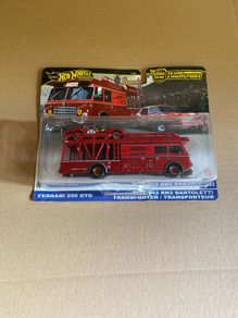 Ferrari 250 GTO Team Transport Hot Wheels