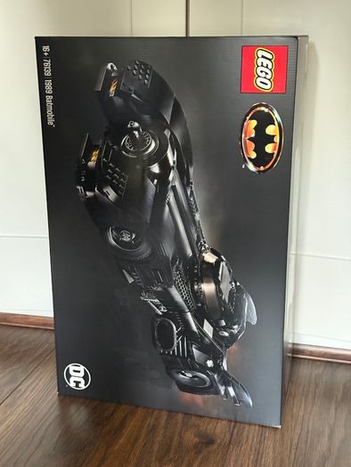 Lego Batmobile 76139