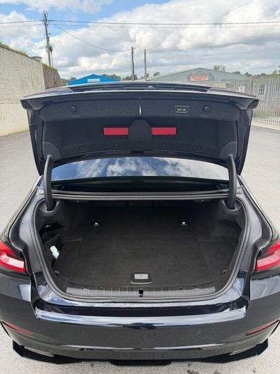 2023 BMW 530e M Sport Pro X Drive,Sunroof, 20 inch