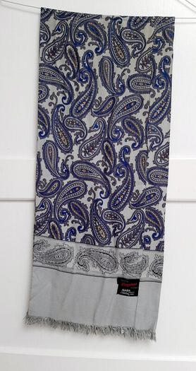 Vintage Kingston's of Dublin paisley scarf