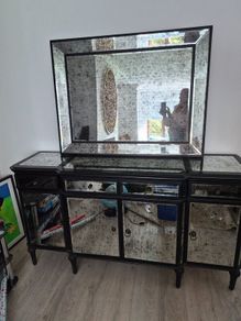 Sideboard