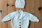 Baby Cardigan &amp; Hat 3 to 6 months