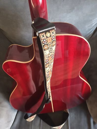 tanglewood acoustic guitar