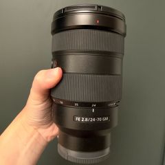 sony FE 24-70 G Master 2.8,