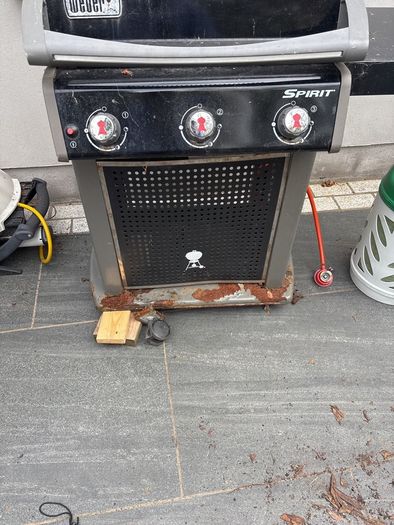 Weber Sprit 3 burner BBQ