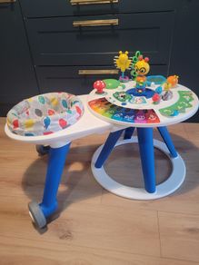 Baby Einstein Around we grow table