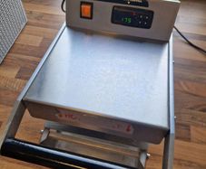 Heatsealing machine