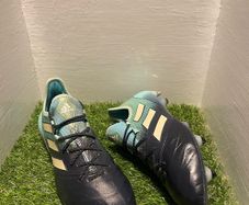 Adidas Ace 17.1 SG Football Boots | UK 8.5