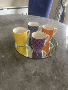 4 Newgrange Living Mugs