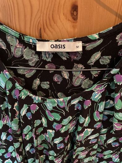 Oasis dress