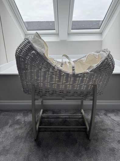 Mamas and Papas Moses Basket