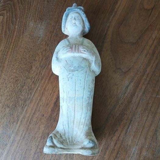 Chinese figurine