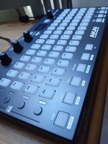 Akai Fire