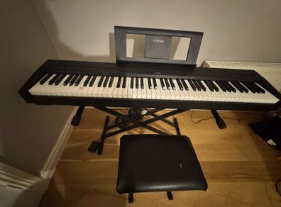 Yamaha Keyboard