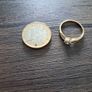 Gold ring Image 3