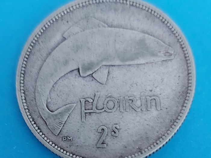 Ireland 1937 Harp Florin in   Fine condition