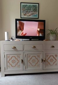 side board/cabin