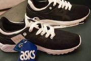 Bnwt size 37 basics gel