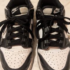 Nike Dunks size kids 5.5