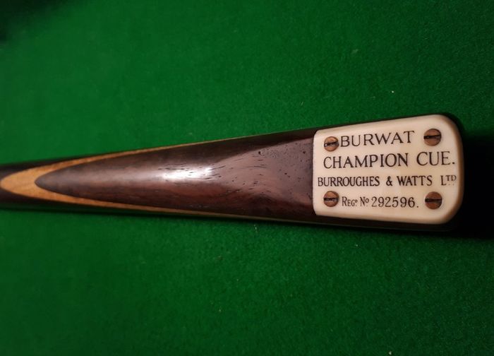 Snooker / Pool Cues Wanted
