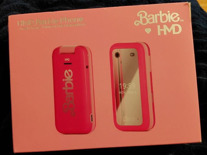 HMD Barbie Phone