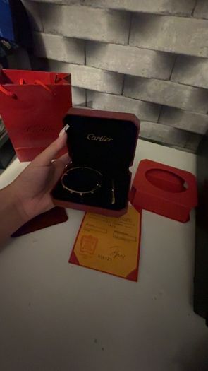 bangle