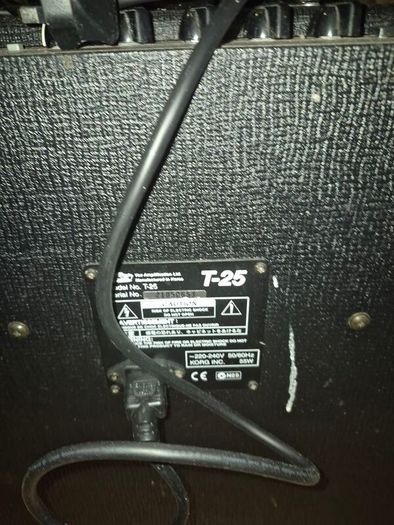 Vox T25 bass amp