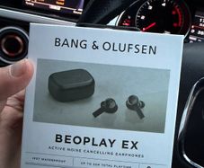 bang&olufsen earphones