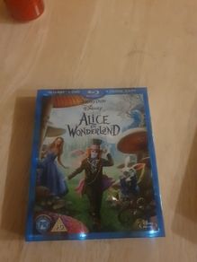 Disney Alice in wonderland  Blu-ray