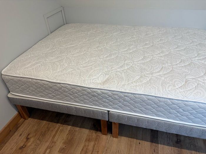 Double Mattress and Base