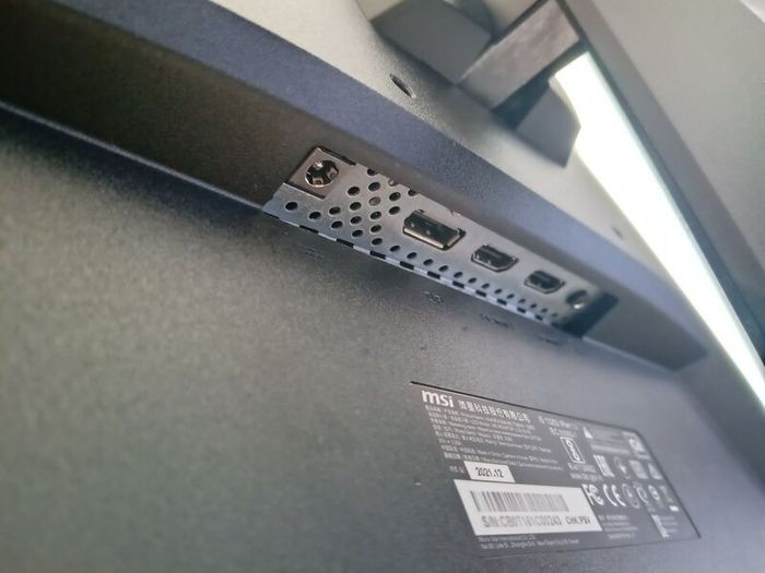 27" MSI 1440p 165Hz Curved Gaming Monitor