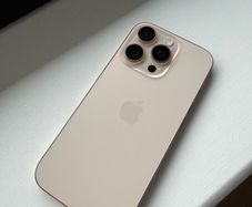 iPhone 16 Pro 256GB Desert Titanium