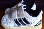 Adidas KangaRoos kids velcro trainers 5K 21