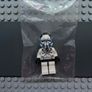lego star wars sw0439 Clone Trooper Pilot, 501st Legion (Phase 2) minifigure- Large Eyes Image 3