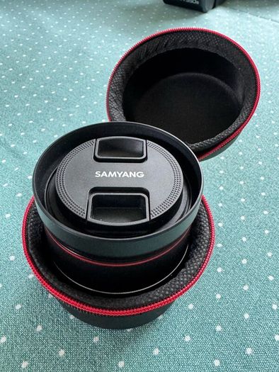 Sony Alpha C with Extra lens + flash and Tripod