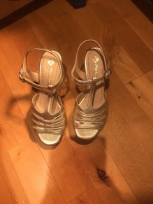 PieSanto ladies heels 34 EU size 1 UK gold