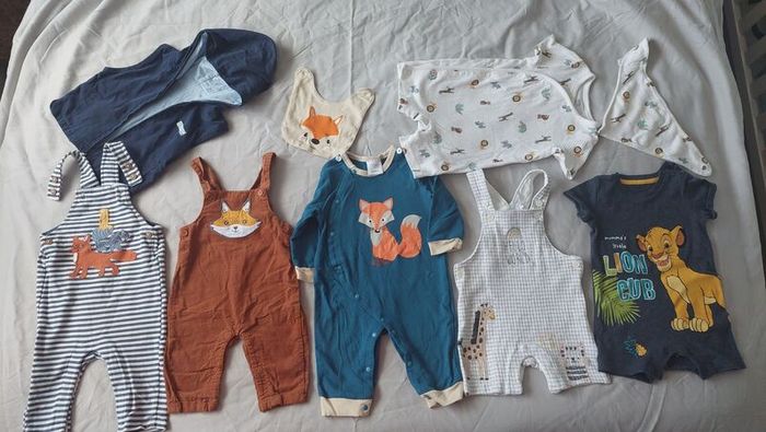 Baby's dungarees 3-6mths