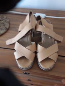 ladies sandals