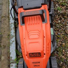 Black and Decker 1400w lawnmower