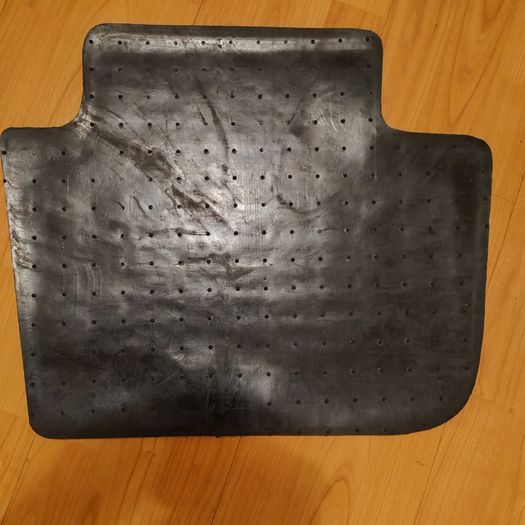 CIK-CAR rubber floor mats for MG4 (2022-)