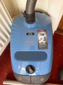 Miele Classic C1 Junior Vacuum Cleaner with Extras