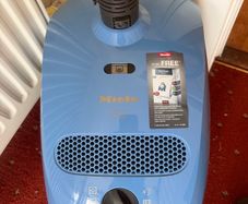 Miele Classic C1 Junior Vacuum Cleaner with Extras