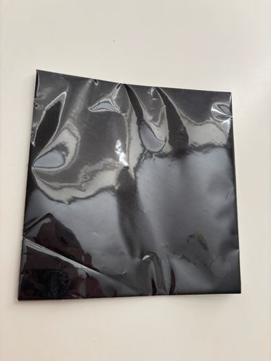 Black apple screen polish cloth