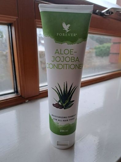 Skincare, beauty, health, aloe vera, forever, forever living, conditioner